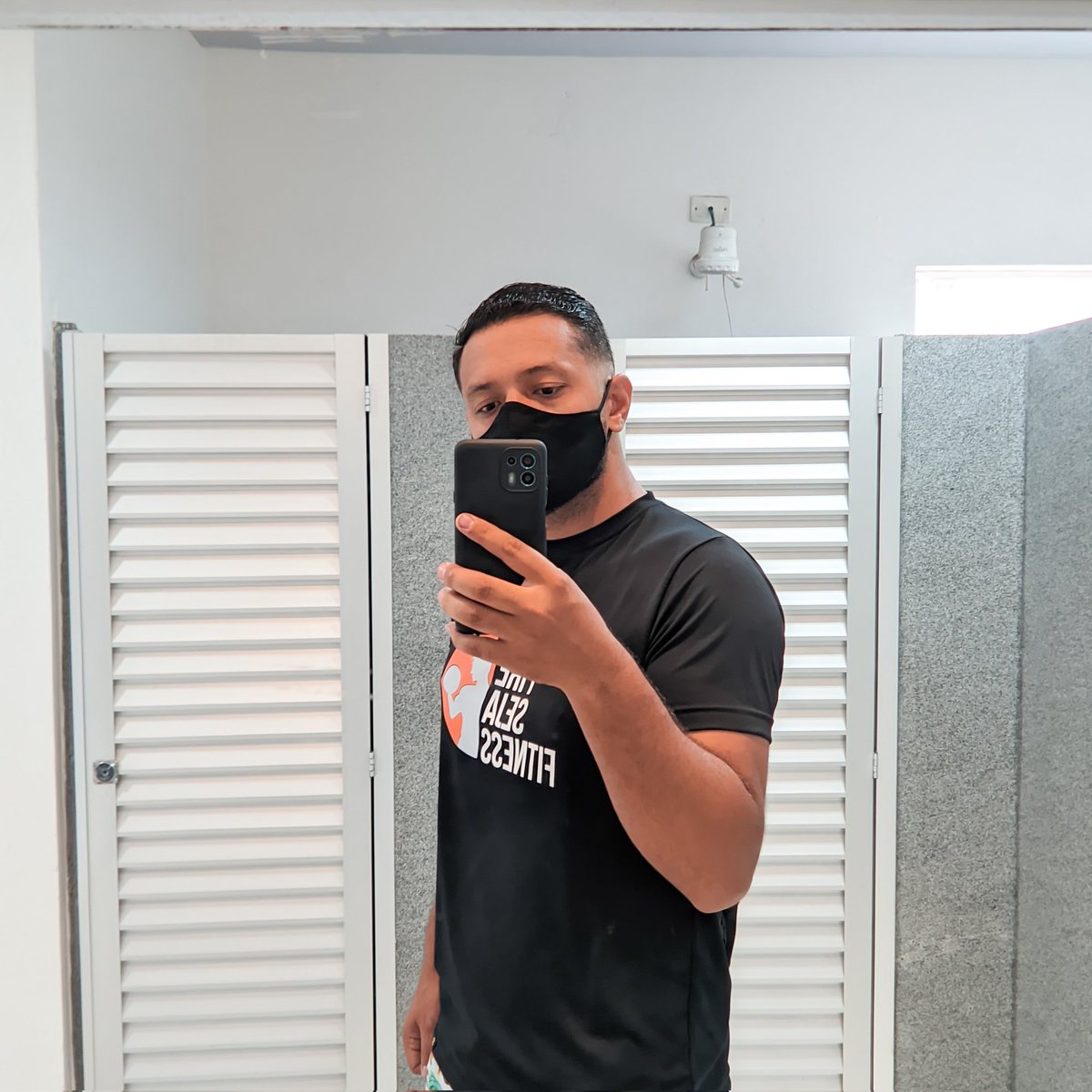 passivoof's tweet photo. Aquela foto básica depois do treino 💪 https://t.co/tyCZa2IQTq