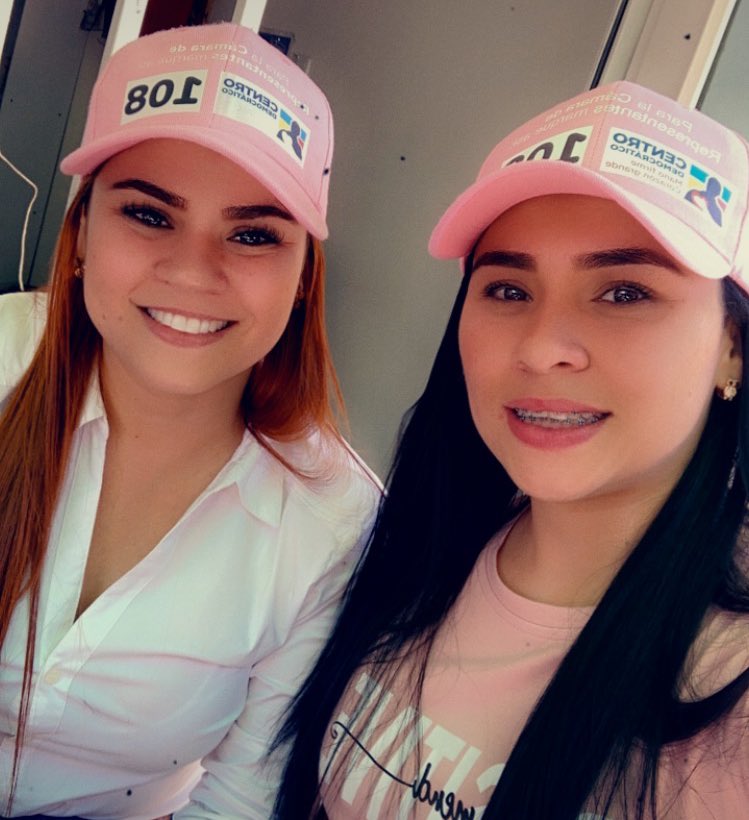 Yuliethandreas4's tweet photo. Estamos felices, se siente un ambiente muy positivo 💪🏼💪🏼. Gracias a todos por su apoyo. ¡juntos lo vamos a lograr! #CD108 #UnVotoDeConfianza https://t.co/kDN6IGSlfU