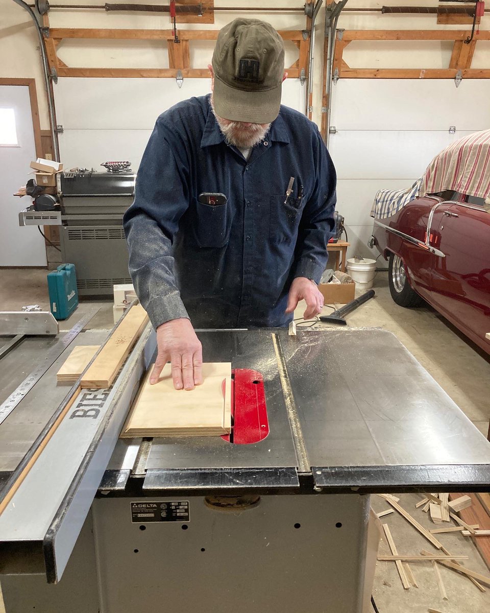 dbowers67's tweet photo. A gal can always count on her Daddy ❤️ thanks Dad for making clay drape molds for me and my students!!! https://t.co/WcKpjhiRBS