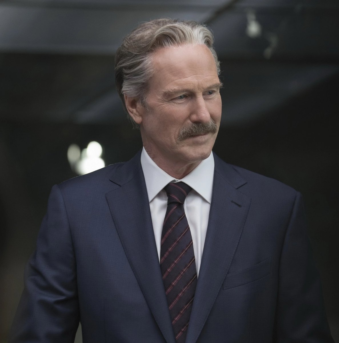 screentime's tweet photo. William Hurt has passed away at age 71 https://t.co/Z6yNGXfEB9