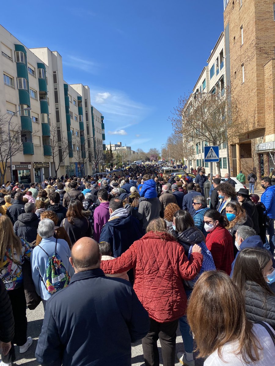 eva_plazac's tweet photo. @sara_heba no queremos la ampliación del vertedero! Hoy miles de personas nos hemos unido para decirlo alto y claro! https://t.co/K6px1uN5PX