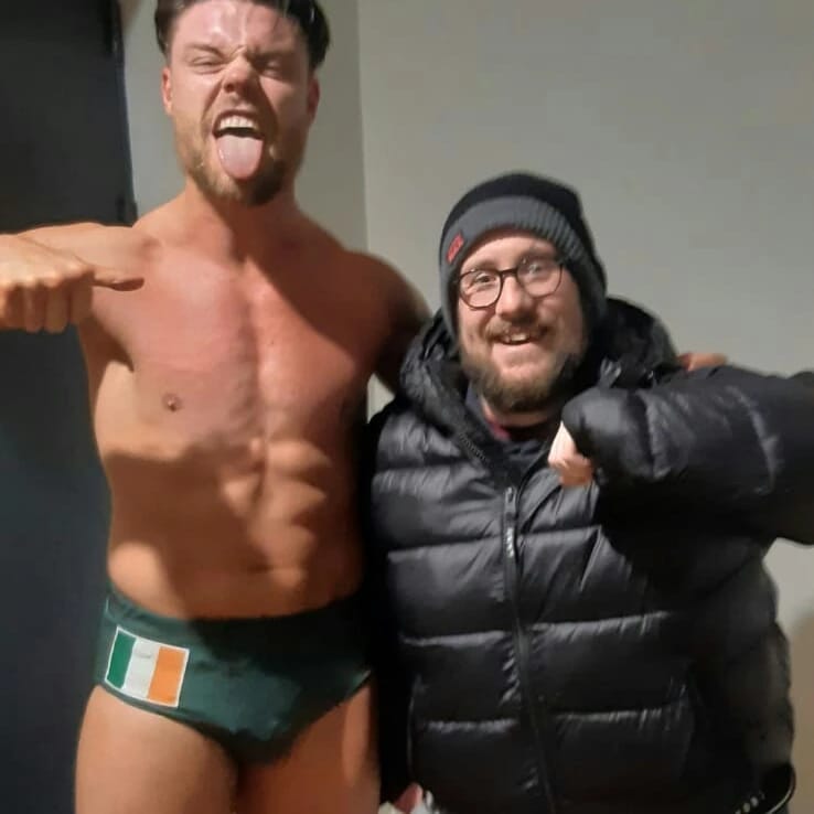 TheHotWheels93's tweet photo. What a weekend the legend is back @Jordan_Devlin1, @Barry_Nasty said he'd be my make a wish (FYI just wanted a pic with @DannyxCross don't tell B) and the coolest wrestler ever @mothfromdaflats had her best match to date IMO @OTT_wrestling you're back better than ever ❤️ https://t.co/2z8Adej9wo