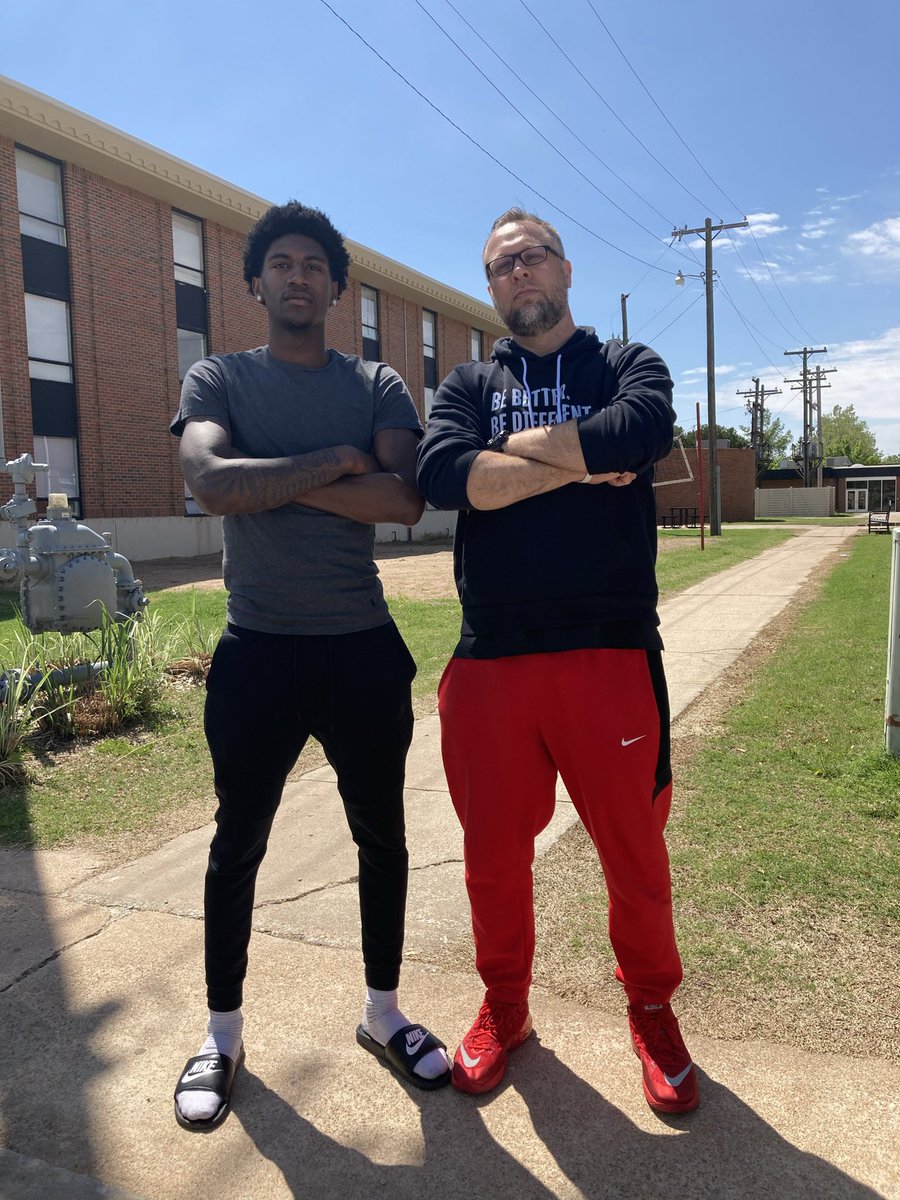 CoachDJackson's tweet photo. Happy birthday to former NJCAA 1st Team All-American Slime Morgan! (@Tyrel_Morgan) https://t.co/zK86YcG0KU