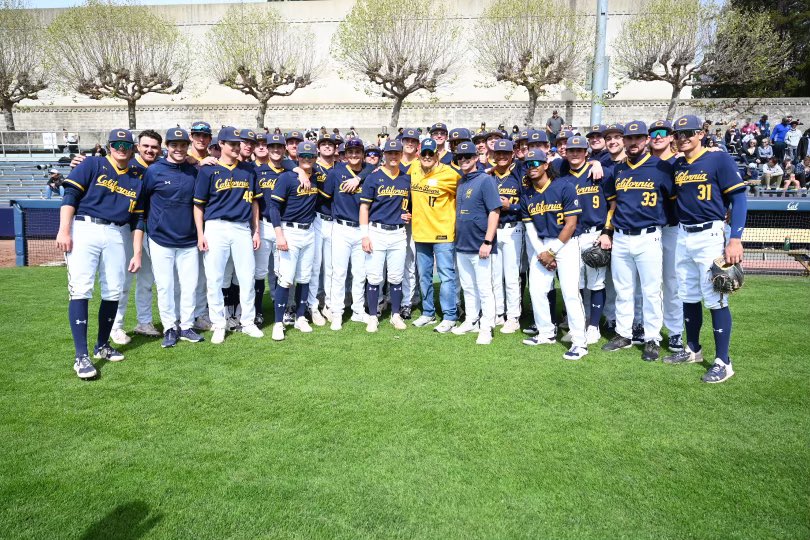 CalAthletics's tweet photo. Welcome to Stu Gordon Stadium! 🙌 https://t.co/wDNUCBp49h