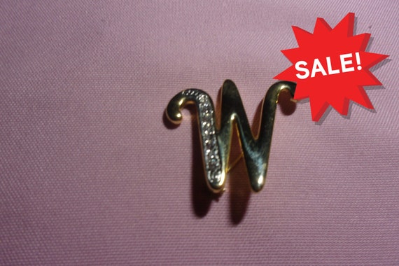vintagebyrudi's tweet image. vintage gold tone rhinestone initial W pin etsy.me/3tKf74u #brooch #vintage #initialw @etsymktgtool