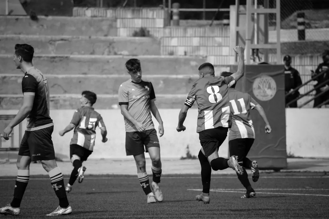 Somos campeones!!!!!!! De campeones! De la liga sub 23! Victoria en la final entre los 2 campeones por 0-1 en el espinardo frente al Murcia promesas. Que grandes y que temporada!! Gracias a la afición que se ha desplazado! Esto no para! A por la copa presidente ! Grandes!