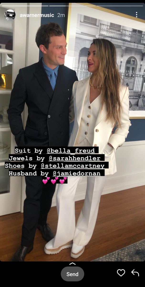 V_Hunt_'s tweet photo. "Husband by @jamiedornan" 
Amelia's recent IG story 💕

#JamieDornan #AmeliaWarner #CriticsChoiceAwards https://t.co/yWhmqO0qUH