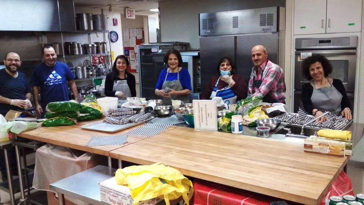 CalgaryDignity's tweet photo. We thank #Syrian Community for their support. #StandWithUkraine #ПідтримайУкраїну
#Syria #StopAssad #StopPutin
#StopRussianInvasion
#StopWar
#yyc #Calgary
💙💛🇺🇦 https://t.co/ojRYql4KZH