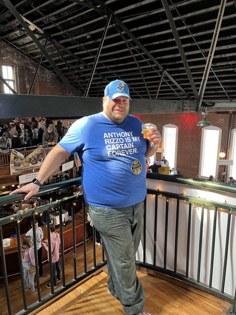Kansas_Winos's tweet photo. A wine adjacent day this weekend at KansasCraft Brewers Expo in Lawrence. Clink! (Cheers) #kswine #kansasbeer #beer #LFK #kstourism #kansas #kansasbreweries #breweries https://t.co/qtd40MveIe