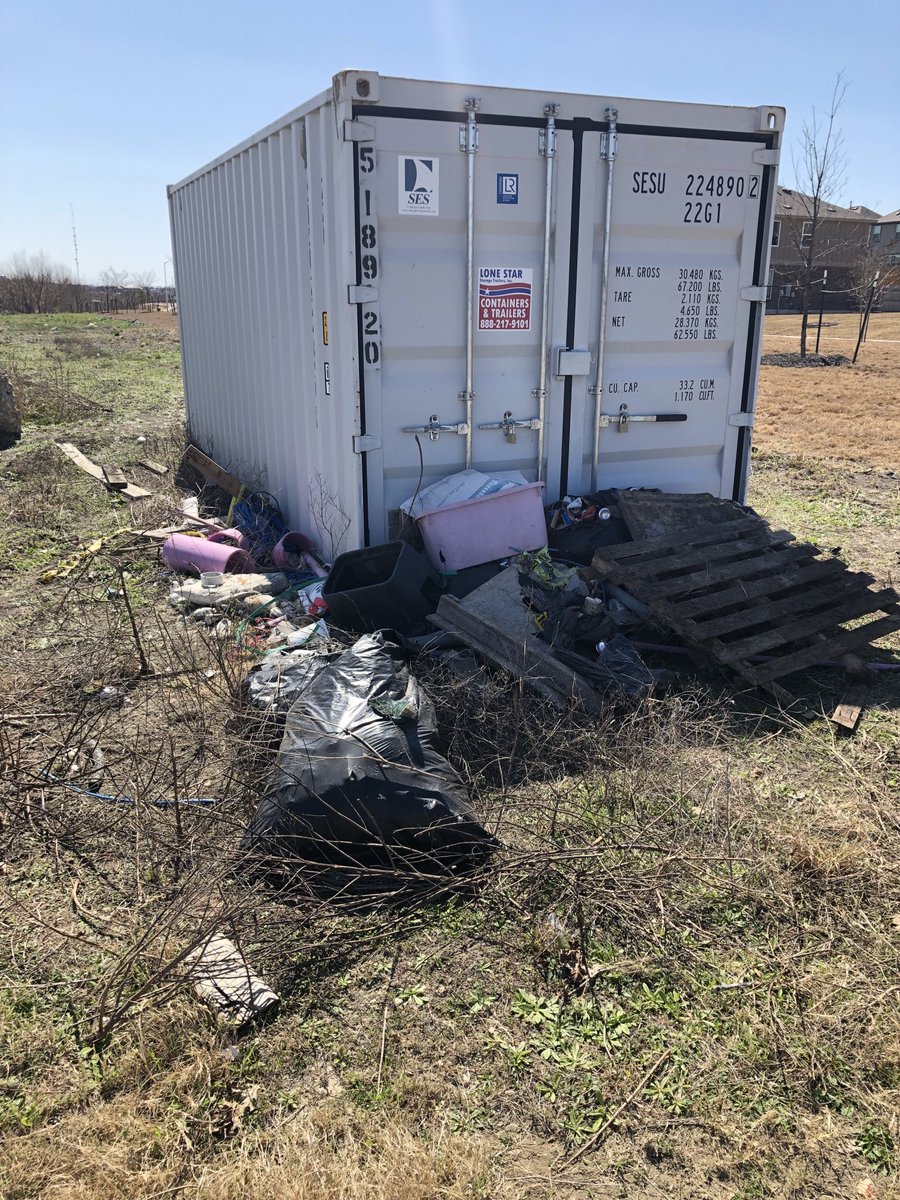 dheardnole's tweet photo. Warning to those considering buying a home in ⁦@SunfieldTX⁩ - Developer leaves debris everywhere - not for weeks; for years. Pictured debris has been left for >2 years along green space sidewalks. ⁦⁦@hayscountygov⁩ https://t.co/0voOak5vYi