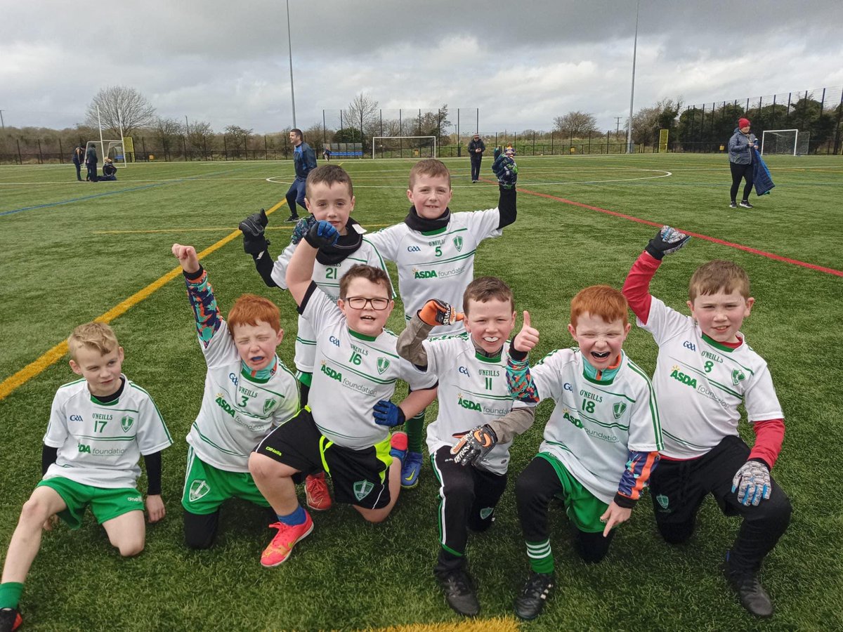 comgallsgaa's tweet photo. Well done to our Under 9s who played great today at Allen Park! Great work boys keep it up. 

Another Great win today for our minor team. Showed great grit and determination after going 7 points down in the first five minutes against a strong wind and tough conditions.

🟢⚪️🟢 https://t.co/N1BCgVLPSe