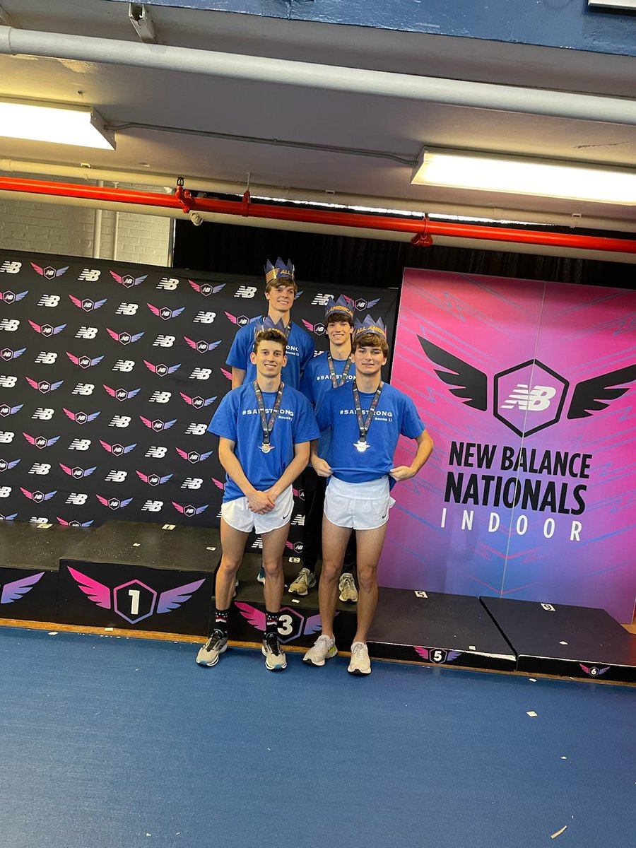 1rebelTrackXC's tweet photo. Rebels Shine at New Balance Indoor Nationals!!
4x400 Relay lands a 3rd place finish 4th Heat out of 6!! Mitchell Schaaf finishes 9th in Freshmen 800m @ 2:06.05. Bo Webb finishes 27th in 60H @ 8.43. https://t.co/OW8vLIVRV5