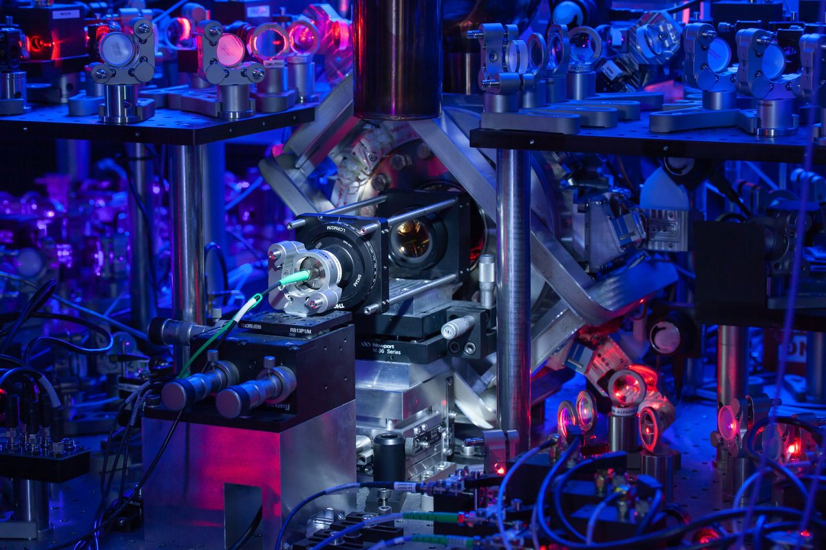 QuantaMagazine's tweet photo. Researchers at the University of Oxford have used ionized atoms to generate a full encryption key that they could prove to be perfectly secret. https://t.co/Ub76mJvqOT https://t.co/xV3xekkwhW