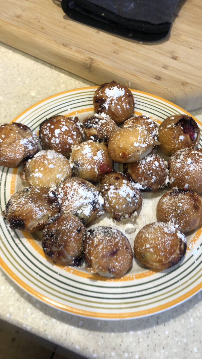 ILWU9263's tweet photo. Blueberry and White Chocolate Ebelskivers. #ebelskivers #ifyoudontknowwhattheyarefindout #hadhelpmakingthem #onehanded #teachinghimtocook https://t.co/W23PPQ2aMc