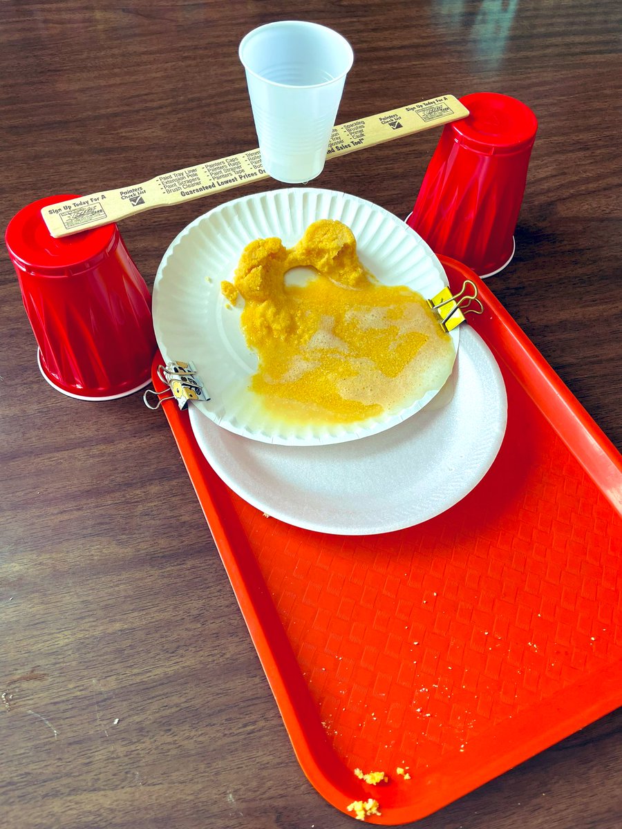 Mast_2nd's tweet photo. Made hypotheses &amp; investigated the causes of canyons by creating a model landform with cornmeal &amp; dripping water over the land to observe how water can change its shape &amp; to understand how, over long periods of time, canyons form through a similar process #bulletpride #connectses https://t.co/lrZWScqEjH