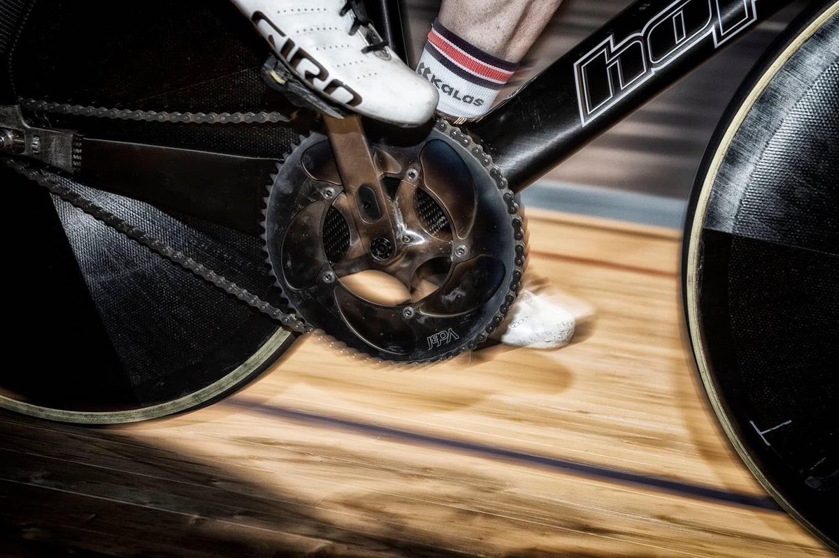 A closer look at the new InfoCrank 3D Titanium power meter 😍