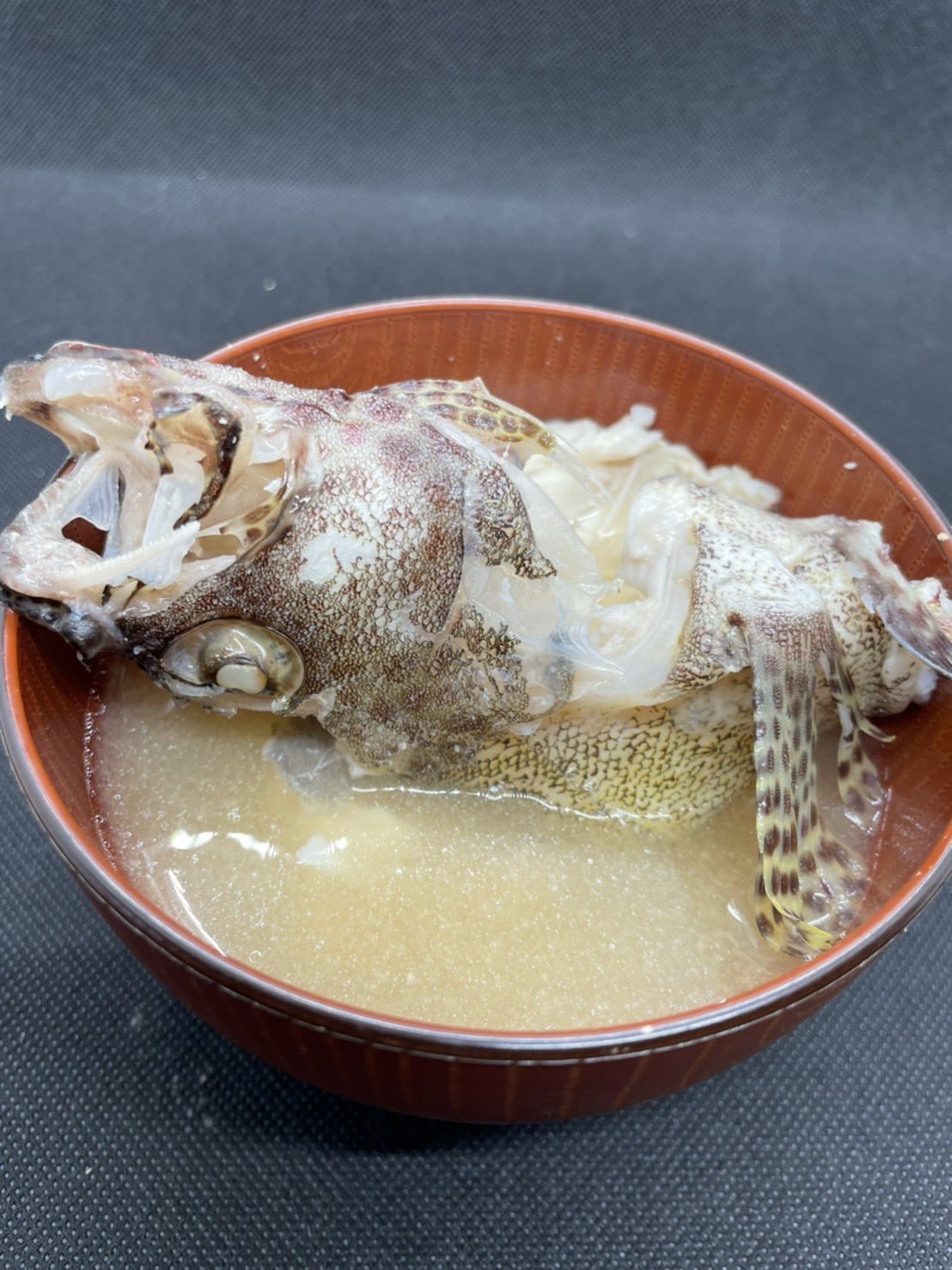 お魚戦隊のカーズにぃにぃ はいさい 先日nhkさんで紹介した 石ミーバイの料理だツナ 石ミーバイのムニエル 煮付け ミーバイ汁 W ミーバイはどんな調理しても まーさんだツナよ お魚戦隊 かーずにぃにぃ Nhk Nhk Tv ちゅらテレビ