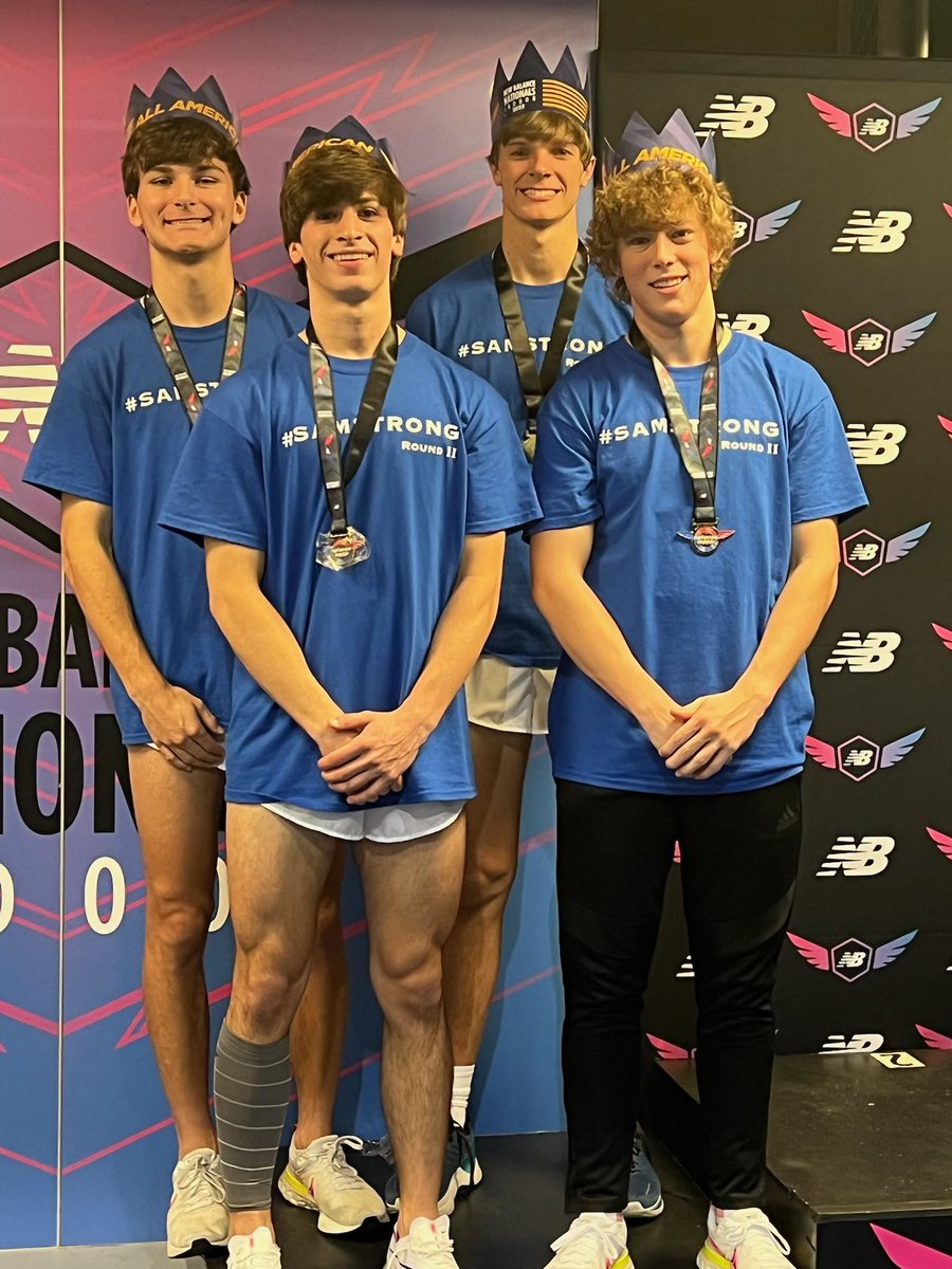 1rebelTrackXC's tweet photo. 4x200 Team finishes 4th at NEW BALANCE Indoor Nationals with Two Great Races and a 1:29.24!! 🔥 https://t.co/4sCn996YQn