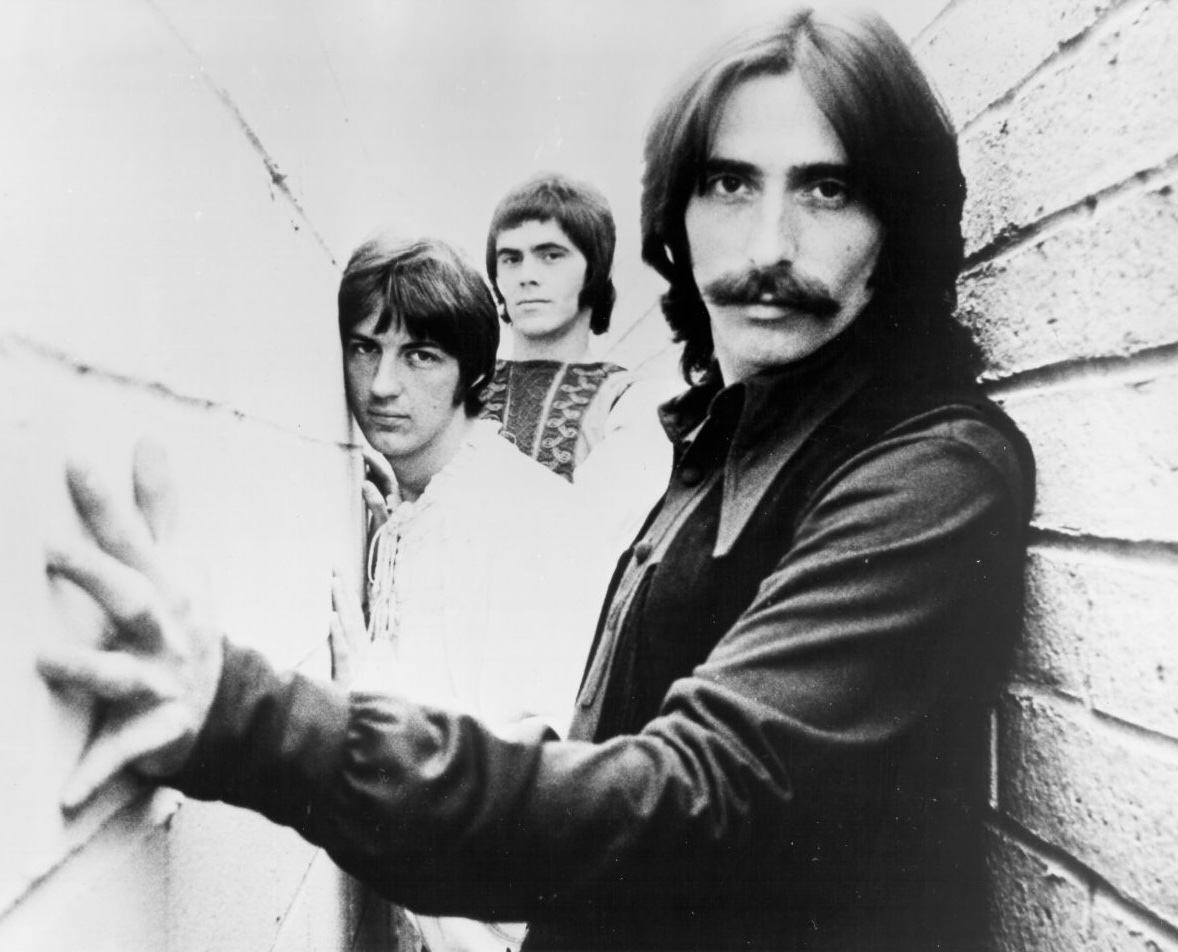 Listened to a lot of old Three Dog Night this weekend. Killer vocal blend and such great song choices. Chuck Negron could sing a shopping list and make it soar.