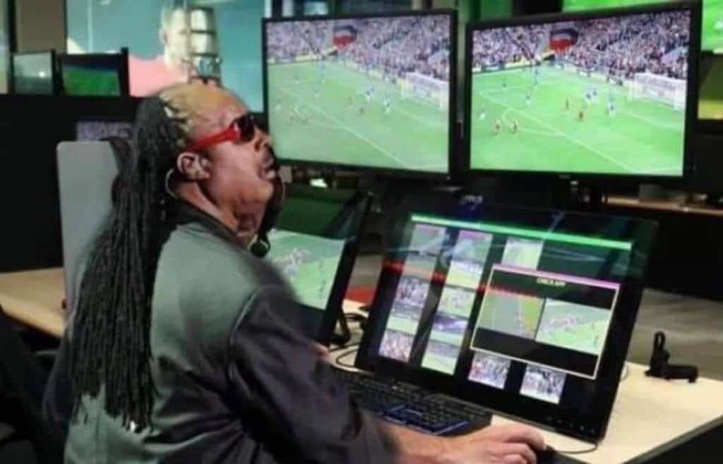 Peter Houghton tweet media