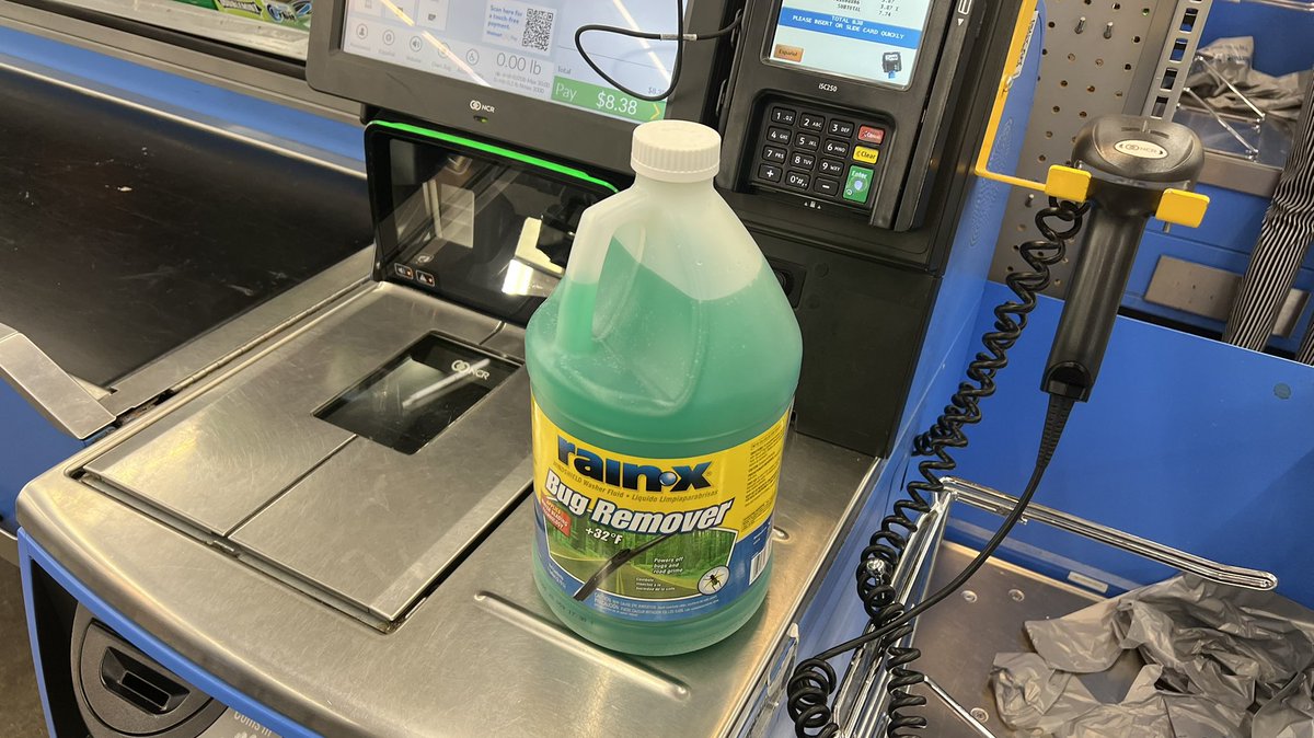 beetlebaileyYT's tweet photo. Okay so you can get your drivers license at 14-15-16-17 years of age but you can not buy rain-x bug wash until your 18 years of age at WALMART!! Wtf 🤬.. @Walmart do you really think teenagers are going to drink bug washer fluid 🧼… #walmart #rainx #rainxbugwash #showID https://t.co/zW1iSutKkp