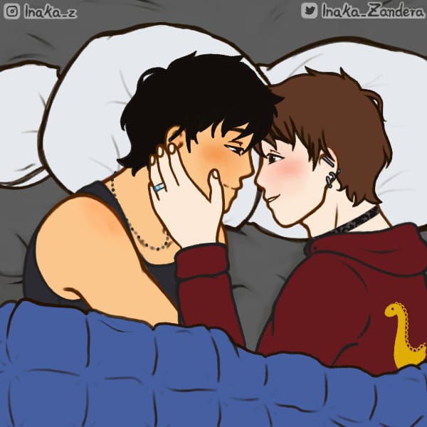 é mt eu e ele toda noite antes de dormir :(( to tão gay