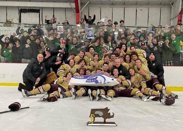 BCH_HOCKEY's tweet photo. Another 1-0 W to advance. Feinberg w the G + Burkey w the SO again.Wanted to celebrate with ⁦@BCHChirpNation⁩ for being with us every step of the way, even on a Sat. night in Tewksbury ⁦@BChighathletics⁩ ⁦@MassNZ⁩ ⁦@MassHSHockey⁩ ⁦⁦@sports_ledger⁩ https://t.co/PcbuJaXJQZ