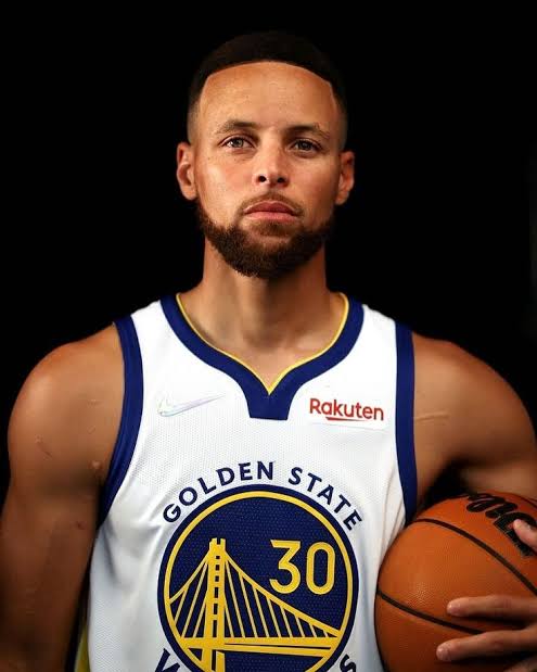 TheBayBR's tweet photo. • 3x Campeão
• 2x MVP
• Único MVP Unânime da história
• Maior arremessador de todos os tempos
• Maior pontuador da história do Warriors
• O homem que mudou o jogo
O menino magrelo de Davidson conquistou a NBA🐐
#SC34 https://t.co/9QeYQ3OIEf