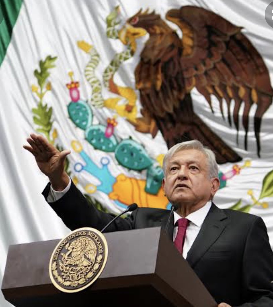 lopezdoriga's tweet photo. El 1 de diciembre de 2018 @lopezobrador_ asumió la presidencia de la República y ante la Nación y el Congreso protestó constitucionalmente permanecer en el cargo hasta el 30 de septiembre de 2024. ¿Para qué “ratificar” lo que es su obligación constitucional? ¿Qué opinan? https://t.co/mdu2ONYjyP