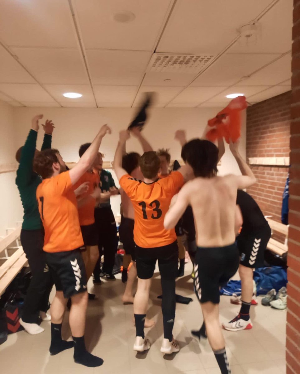 💥Dagen då båda A-lagen säkrade kval uppåt💥
Damerna ska kvala till Allsvenskan 💙
Herrarna ska kvala till div 1 💙
STORT GRATTIS till alla spelare och ledare