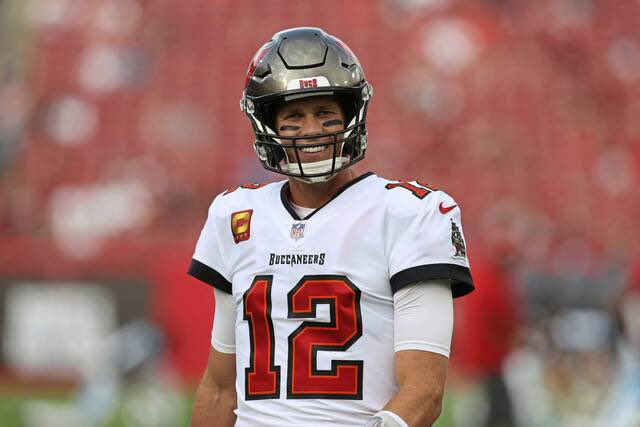 OfficialFNKLive's tweet photo. BREAKING: He’s Baaaaack #NFL https://t.co/4kKxmwjG5y