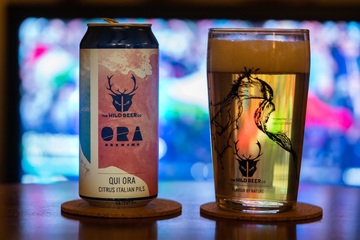 stonegnome's tweet photo. Toasting Italy's galant (albeit ultimately unsuccessful) efforts against Scotland this weekend: "Qui Ora" by @WildBeerCo in collaboration with ORA Brewing Company β a good classic pils with extra orangey zestiness #SixNations2022 #WildlyDifferent #CraftAle #CraftBeer https://t.co/htWEYRbU6O