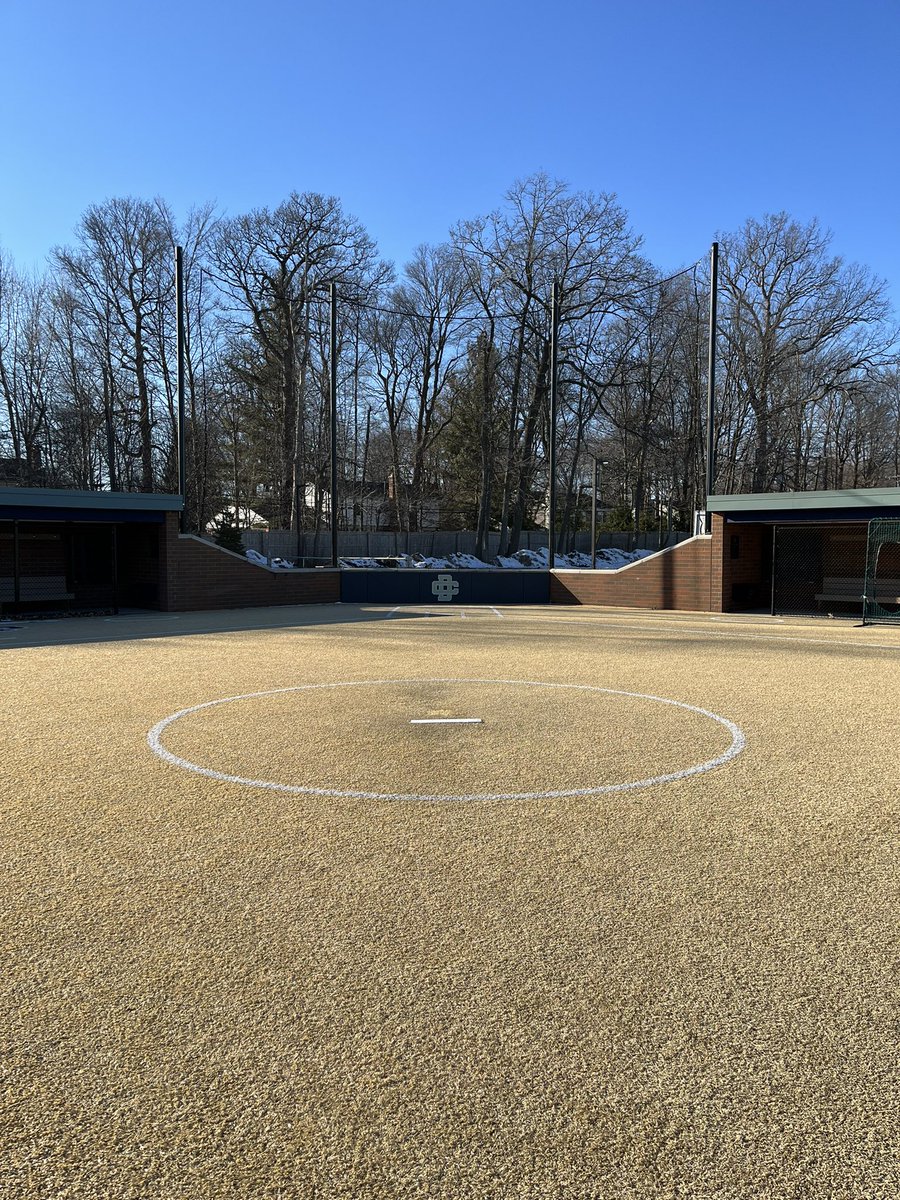 DCDS_Softball's tweet photo. Lucky to have a field that’s ready for March softball in Michigan! Outdoor tryouts in < 24 hours!😎☀️ #JacketUp #NoSnowNoProblem https://t.co/duMgNxViqF