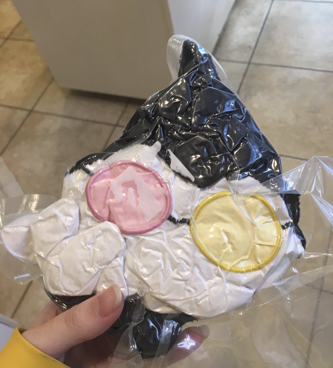 CE0ofClownery's tweet photo. He/They lesbian otd is Deflated Spamton from Amazon! (head cannon)
#Spamon #DELTARUNE https://t.co/HisFy68WOL