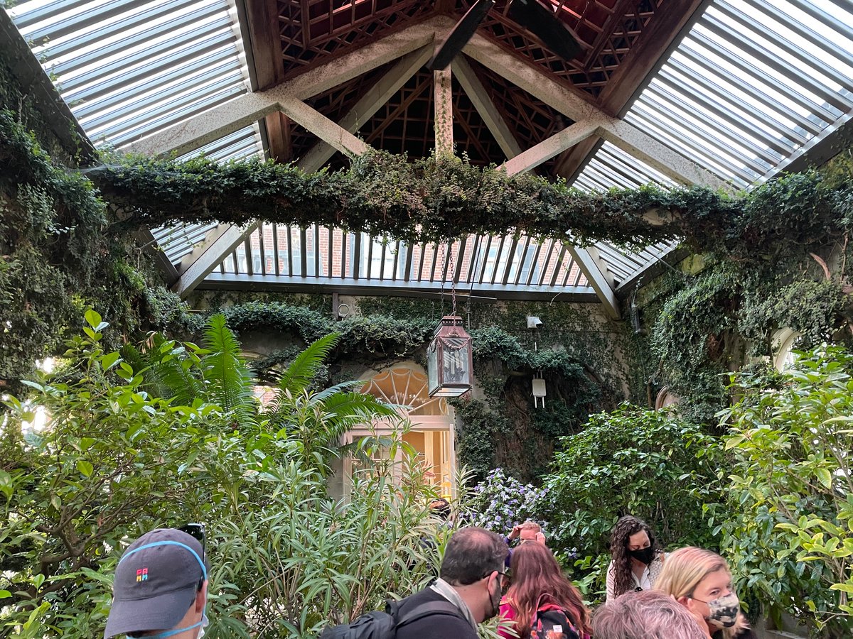 lwinling's tweet photo. Huge thanks is due to @nowurbanism for hosting the #CTIworkshop @DumbartonOaks. It is a gem of a site and a major supporter of all kinds of study of the built environment. https://t.co/3xJm93giP5
