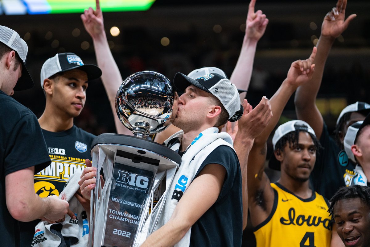 BIG TEN CHAMPS💛🖤
