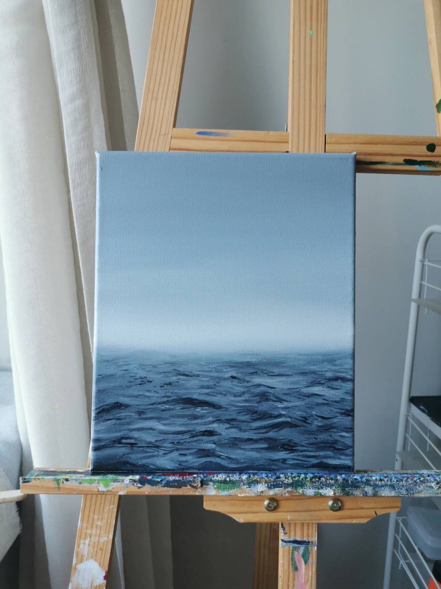 Augustllo's tweet image. The blue sea, washing one's soul