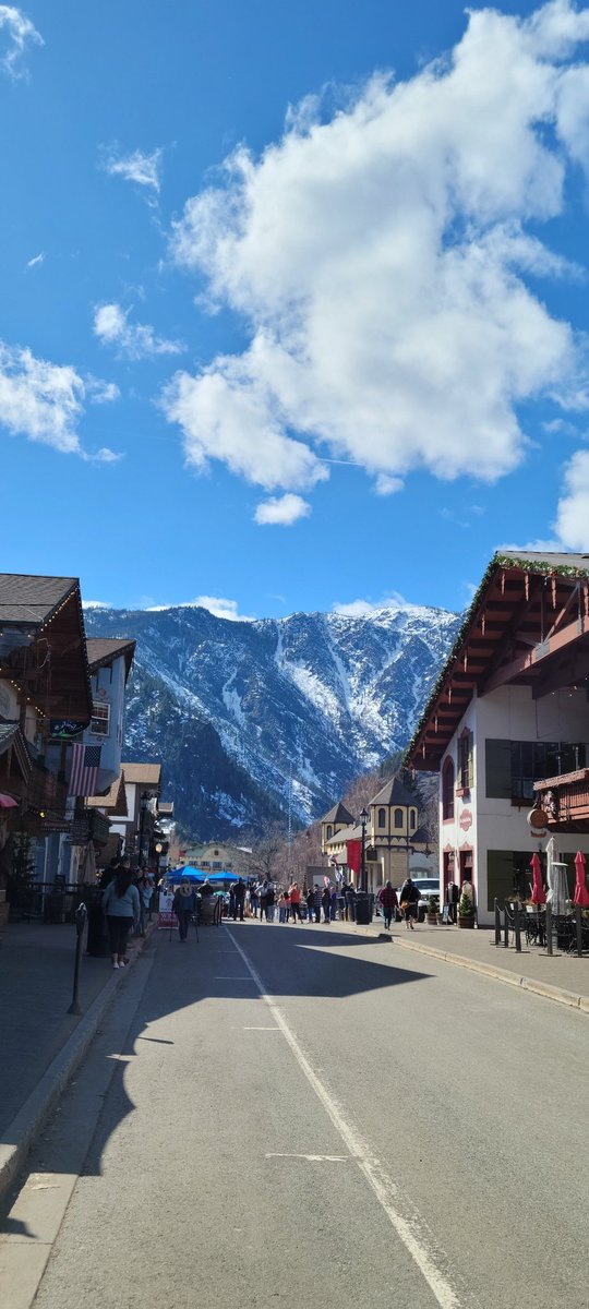 9 years in the PNW and never been to Leavenworth, MO idea why