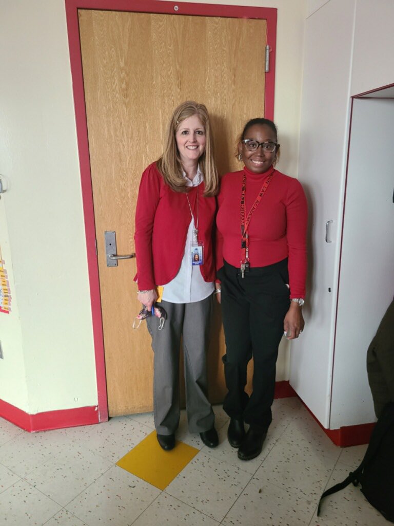 We kicked off Reading Month with book themed Spirit Week! Can you guess what book inspired this theme?! #ReadingMonth #MLA #ROAR #DPSCD #SpiritWeek 👯‍♀️