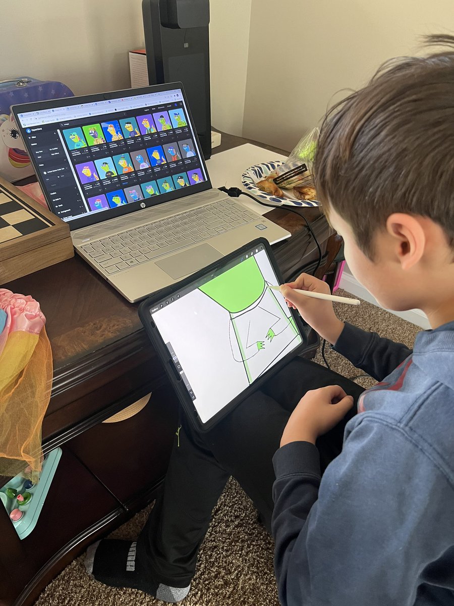 mastertonychung's tweet photo. @garyvee  My son, Elijah, has been selected by the Creepz community led by @dom3xyz and @jo3car to help develop #littlecreepz as a way to support creativity and art. Elijah, like me, has adhd. The love and support from Creepz has been a God send and is Eli’s community❤️ https://t.co/3XdzFlJqCP