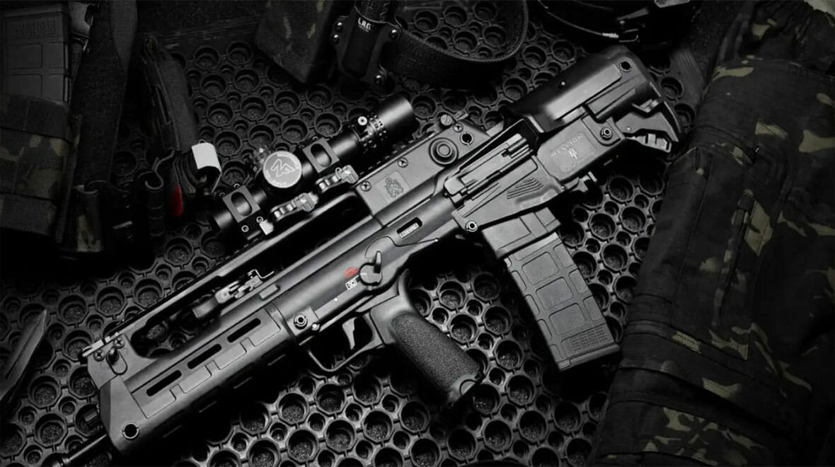 GunUp's tweet photo. 🔥 NEW🔥 Springfield Armory's #Hellion 5.56mm features a #bullpup configuration & length of just 28.25-inches while still possessing a 16" barrel. Standard AR-15 pattern grips like Bravo Company USA BCMGUNFIGHTER... #springfieldhellion
🔥 Watch Video: https://t.co/ObWR2htb5f https://t.co/hBjC9bvrsn