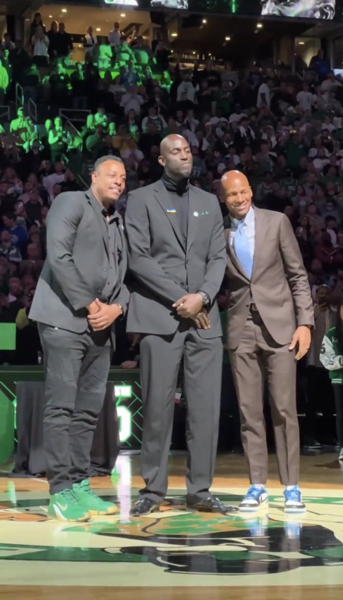 Lisa Paterson tweet media