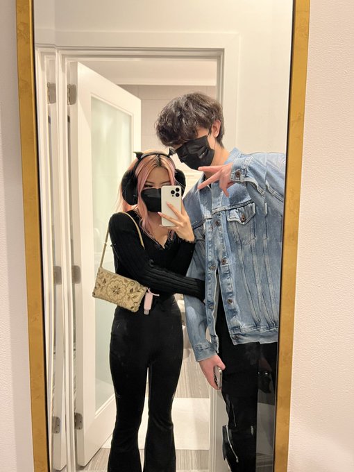 losers!!!!! https://t.co/opxvaSO2zd<a href="/tag/asian"class="tags"><span>#asian</span></a><a href="/tag/boba"class="tags"><span>#boba</span></a><a href="/tag/fyp"class="tags"><span>#fyp</span></a><a href="/tag/valorant"class="tags"><span>#valorant</span></a><a href="/tag/keshi"class="tags"><span>#keshi</span></a>