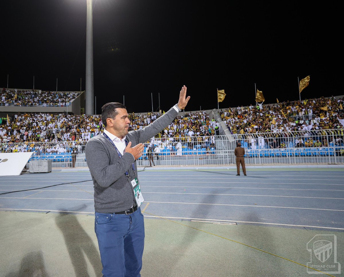 فخور بلاعبين. رغم الغيابات وبعد الخسارة أظهر فريقي عقلية الفوز
Proud of my players. Despite the absences and after the loss, my team showed a winning mentality 🖤💛