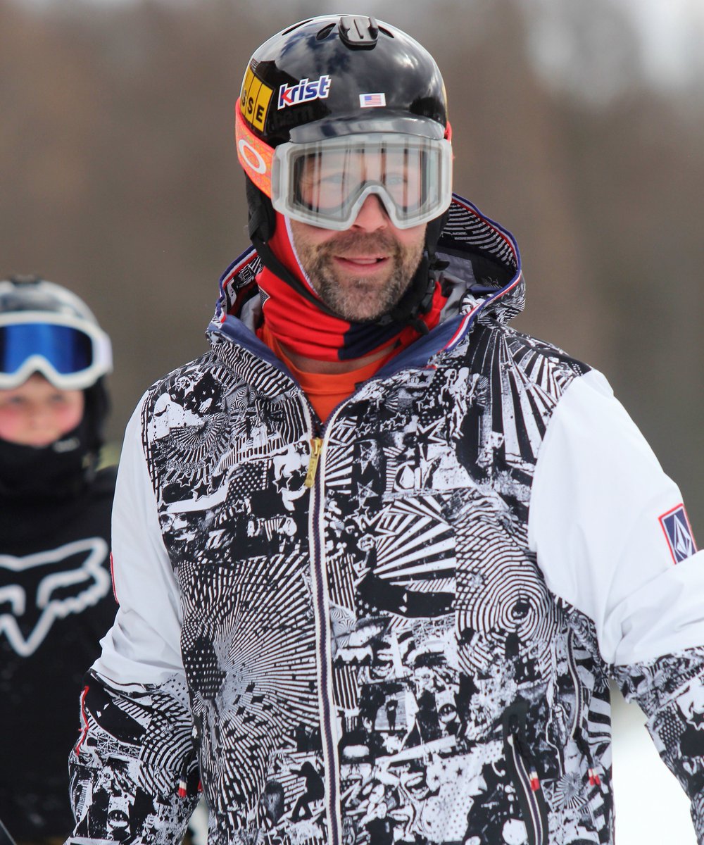 HMarcLarson's tweet photo. Skiers and snowboarders were able to ride with 2022 Olympic Gold Medalist @nickbaumgartner at @ski_brule Sunday. #snowboarding #snowboardcross #skiing https://t.co/iP927meEWa