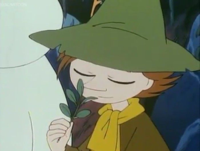 today's first pretty character of the day is snufkin from moomin !!