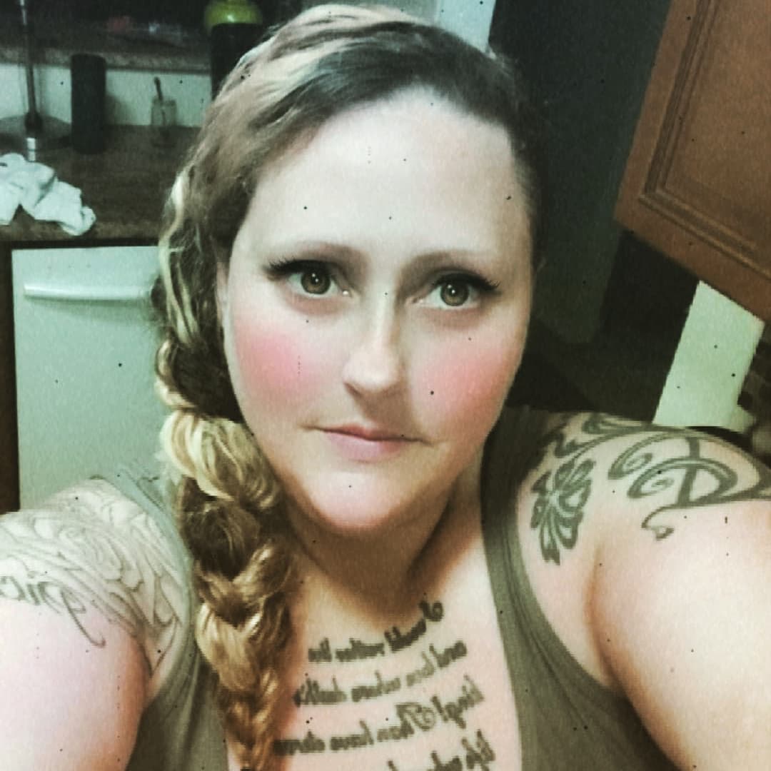coppock_allison's tweet photo. Today is my birthday 43 I'm in a weird place in my life and don't know where I'm going and it's not a good feeling maybe someone would drop me a dollar in my cash $allisoncoppock41 https://t.co/nYUKJlnxKh