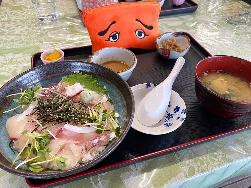 少し前のお話ですが、長崎県松浦市にある鷹島釣行の様子です。

釣好大全九州（釣りブログ）
　　👇
kyusyu-ins.com/2022/03/14/202…
今回のお題は『やりおったわい！にわ子のヤツやりおったわい！』です。