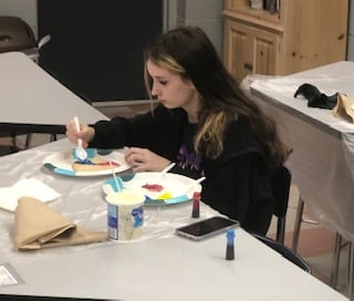 MaryFinley13's tweet photo. Check out the color wheel projects in @cherirock54  #Cosmetology class! #CTEWorks @mcscte https://t.co/lN3LQ5Mggb