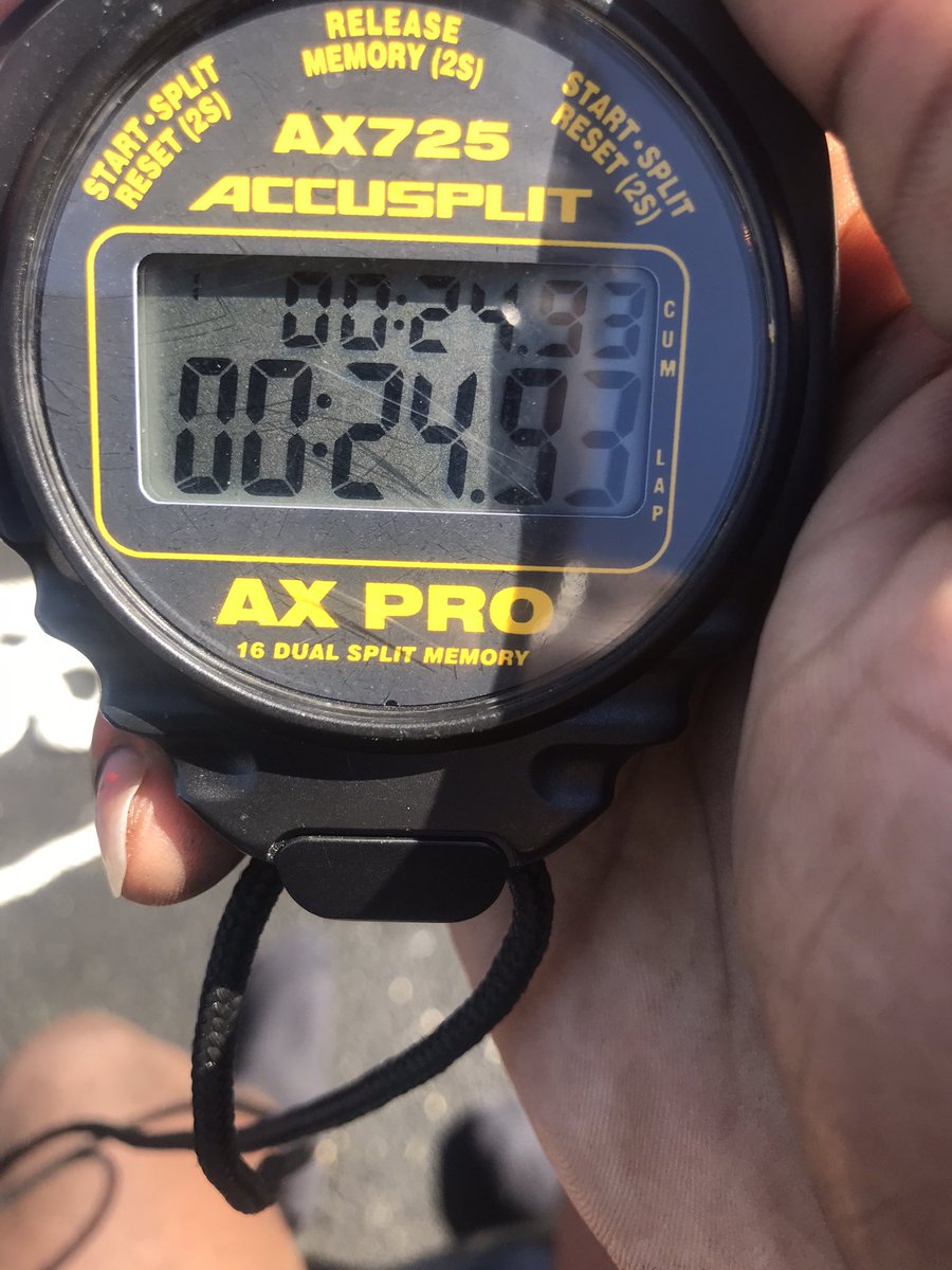 Ej_nextup12's tweet photo. Good work today with @ImCoach_J . Worked on picking  my knees up and  coming out the blocks for my first time. (Dropped my Time by a sec) I’m coming for the 23.15 for state‼️‼️ https://t.co/FrHJ92LEEa